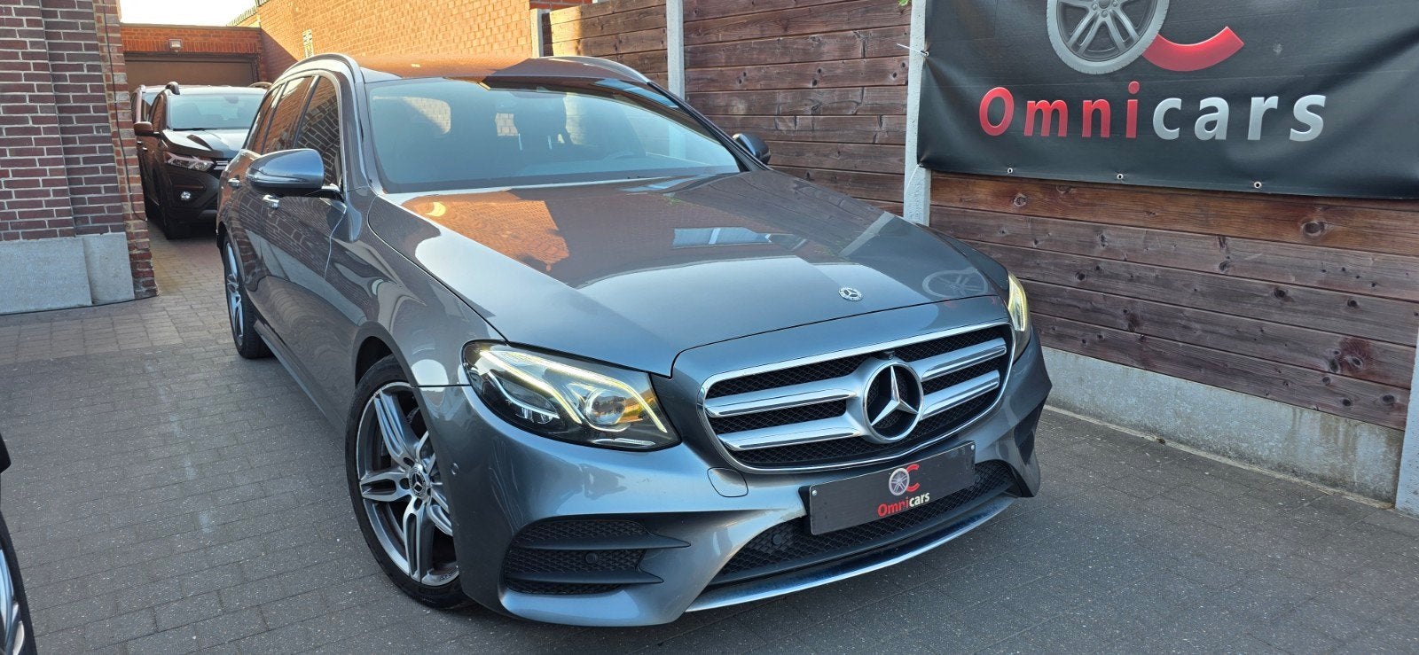 Mercedes E200d AMG PACK/2018/203 000 km, Achat, Entreprise, Noir, Automatique