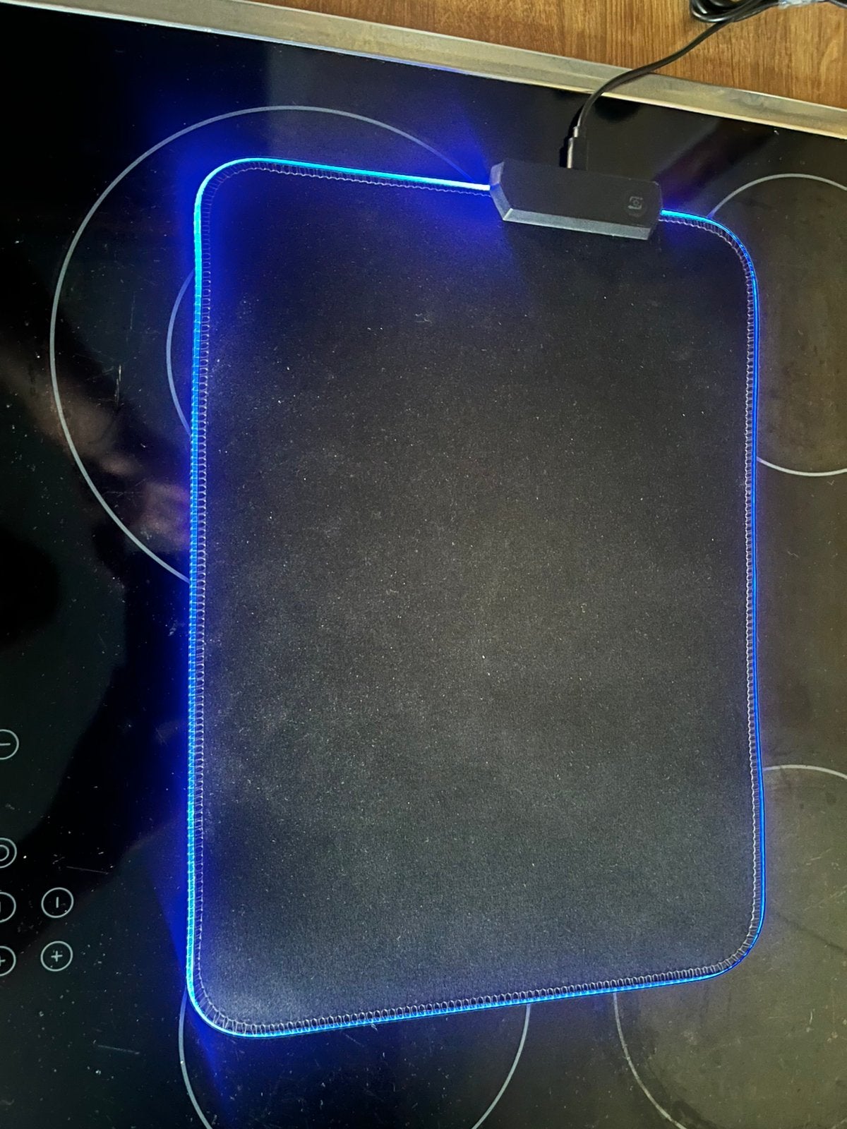 Muismat RGB te koop, Computers en Software, Ophalen, Zo goed als nieuw