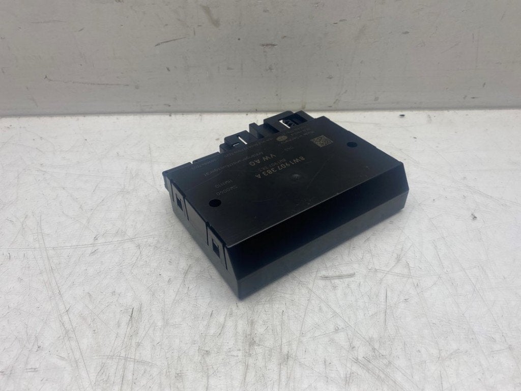 COMPUTER TREKHAAK A6 Avant (C8) (|8W1907383A|8W1907383C|), Info@audi.de, Audi, Audi AG, Gebruikt