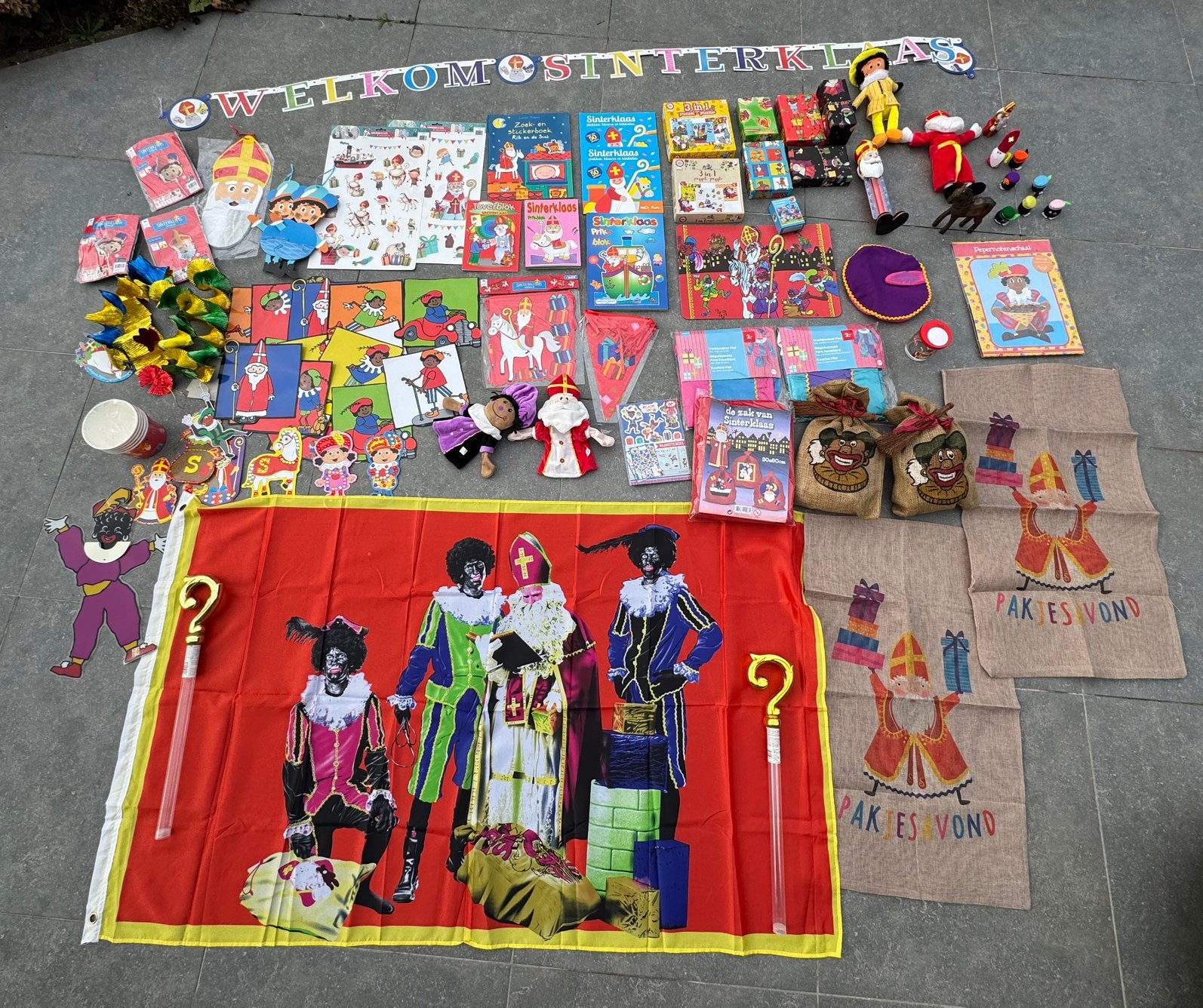 Sinterklaas decoratie en speelgoed, Diversen, Ophalen, Gebruikt