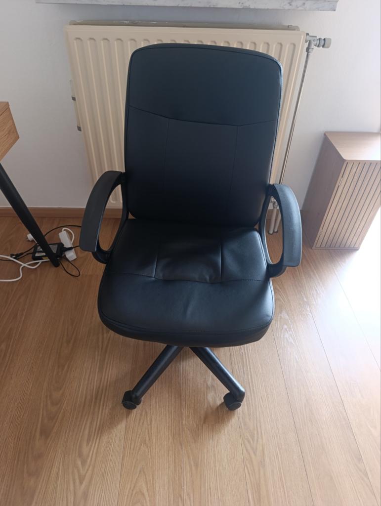 Bureau stoel, Ophalen