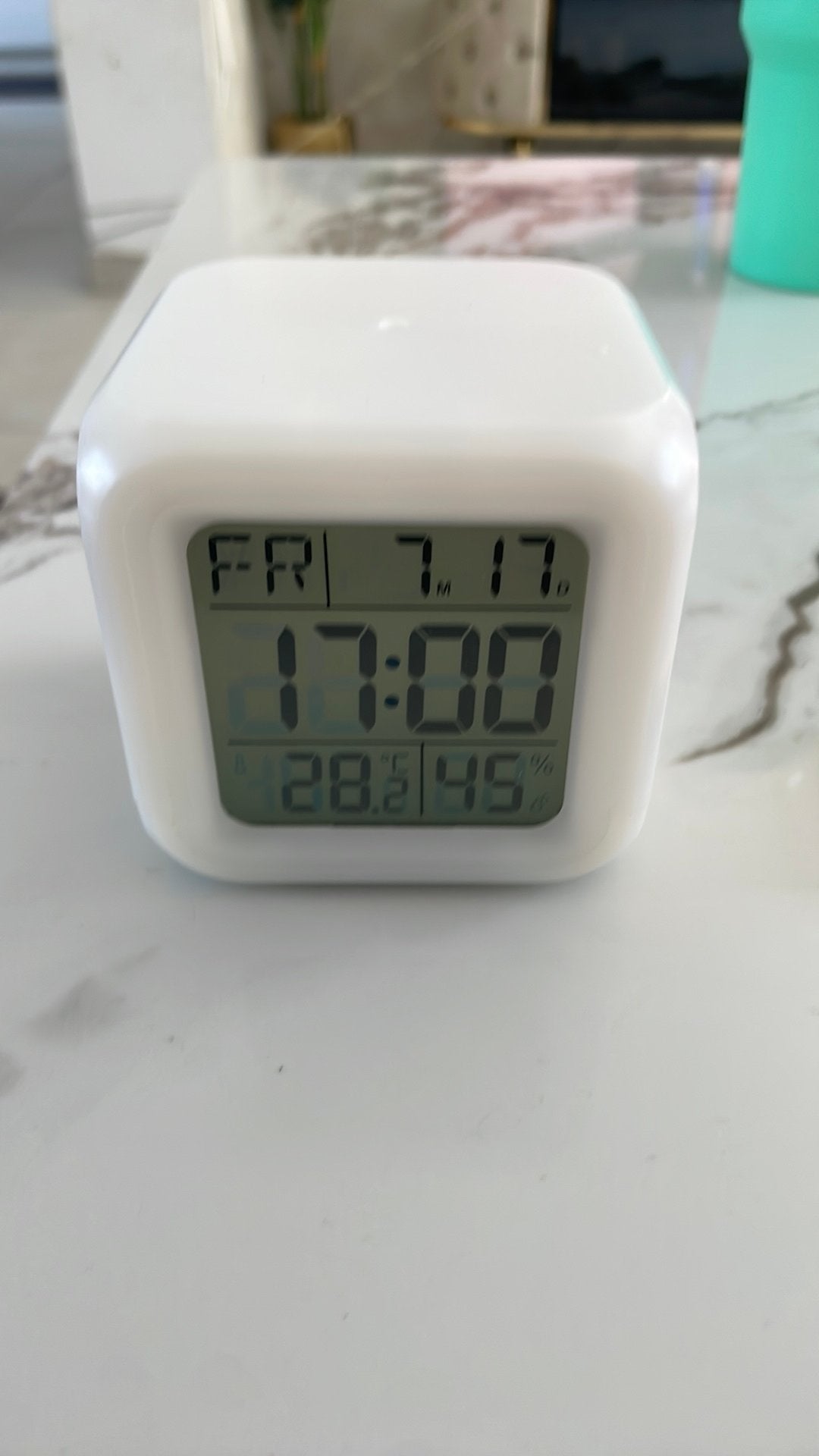 Tafel klok met led lichten en alarm, Enlèvement ou Envoi, Comme neuf
