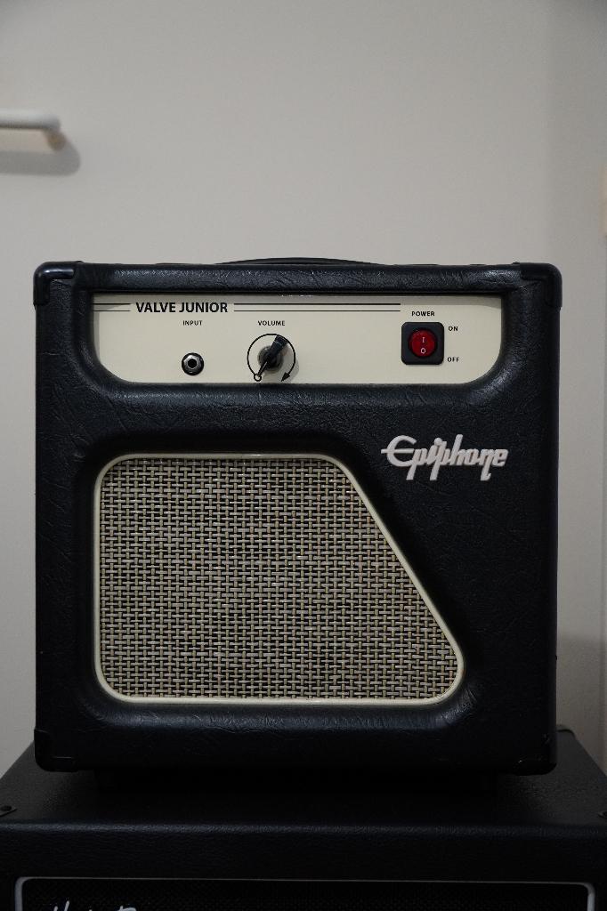 Epiphone Valve Junior, Muziek en Instrumenten, Ophalen, Gebruikt, Minder dan 50 watt