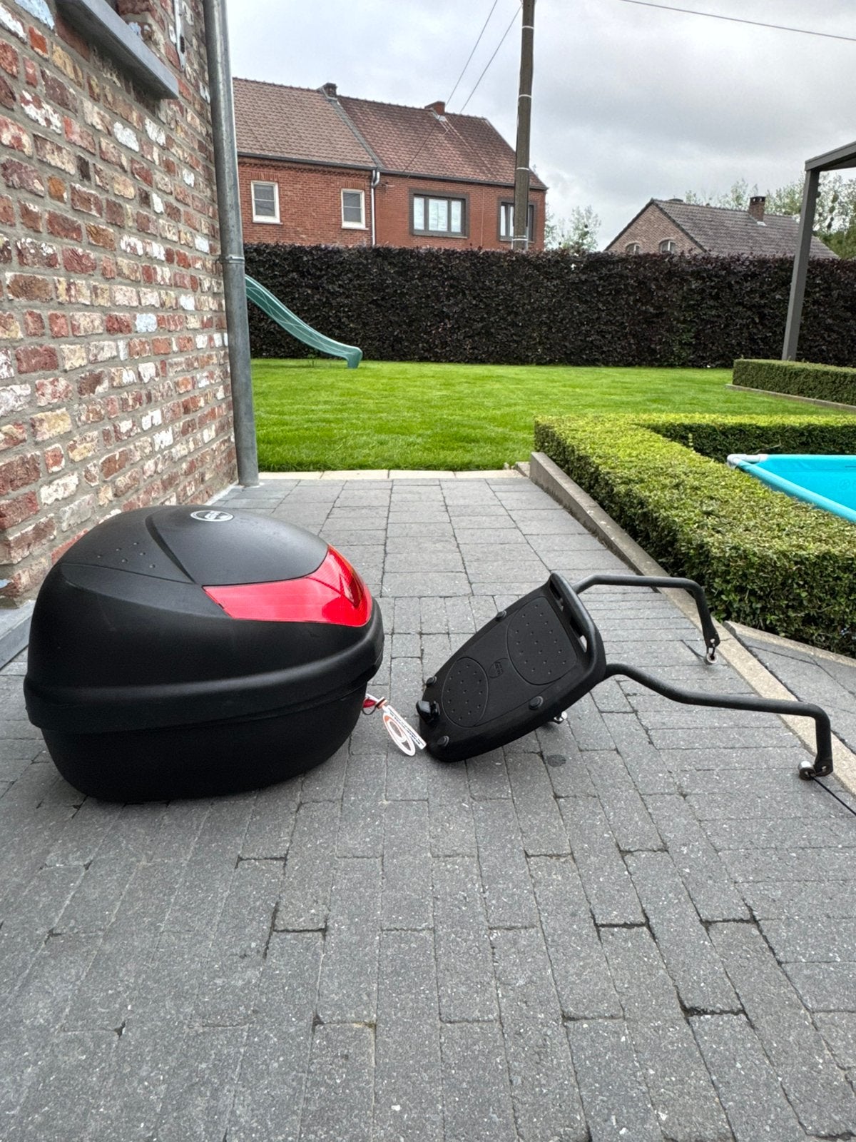 Topkoffer Honda Zoomer, Motoren, Ophalen, Zo goed als nieuw