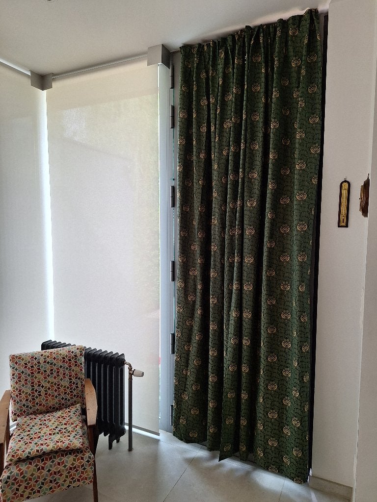 2 Old Money groengoud overgordijnen 135x268cm, Huis en Inrichting, Stoffering | Gordijnen en Lamellen, Ophalen, Overige materialen