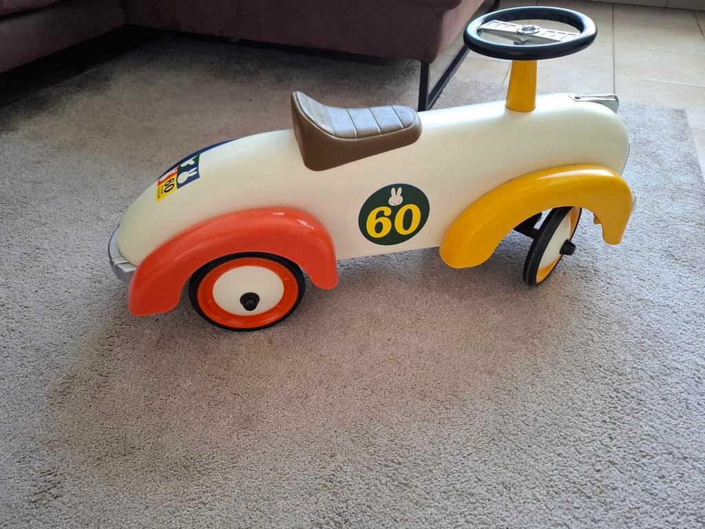 Loopauto nijntje, Ophalen