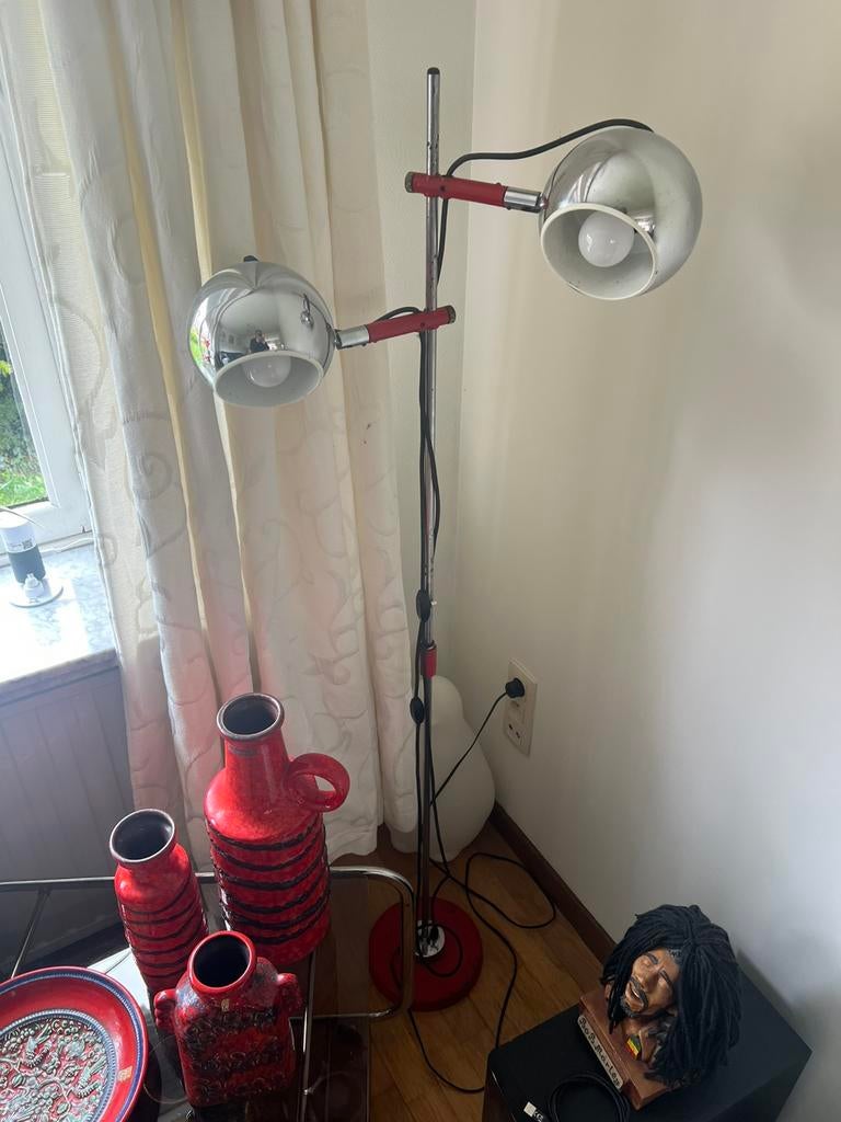 Lampadaire vintage de l'ère spatiale, Enlèvement