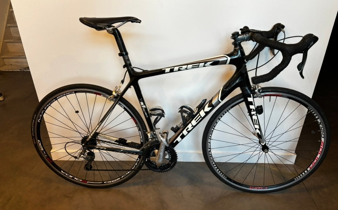 Trek Madone 5.2 – grijs/zwart/wit – maat 54, Fietsen en Brommers, Ophalen, Zo goed als nieuw, Carbon