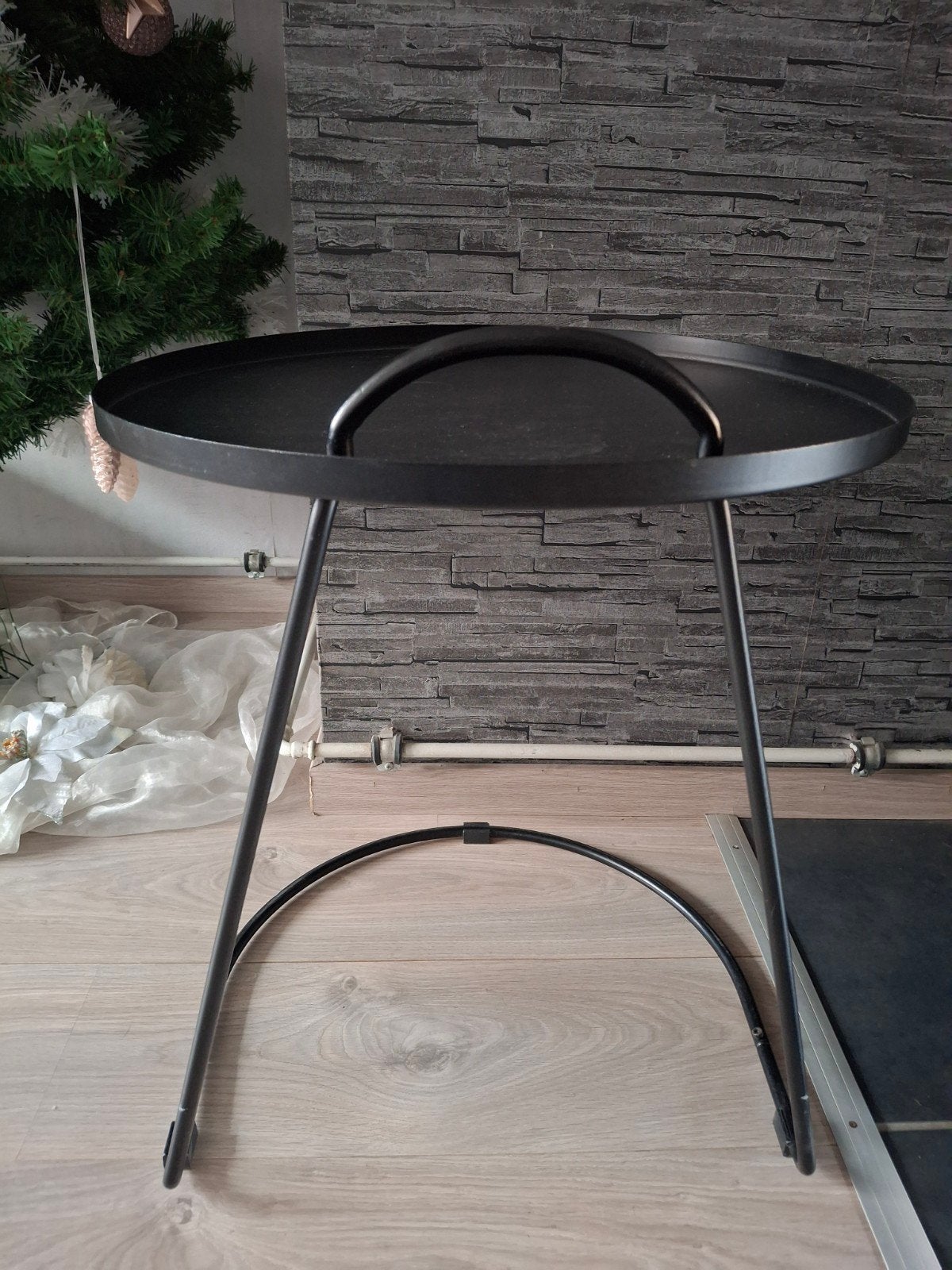 bijzettafel, 45 tot 60 cm, Gebruikt, Metaal of Aluminium, Rond