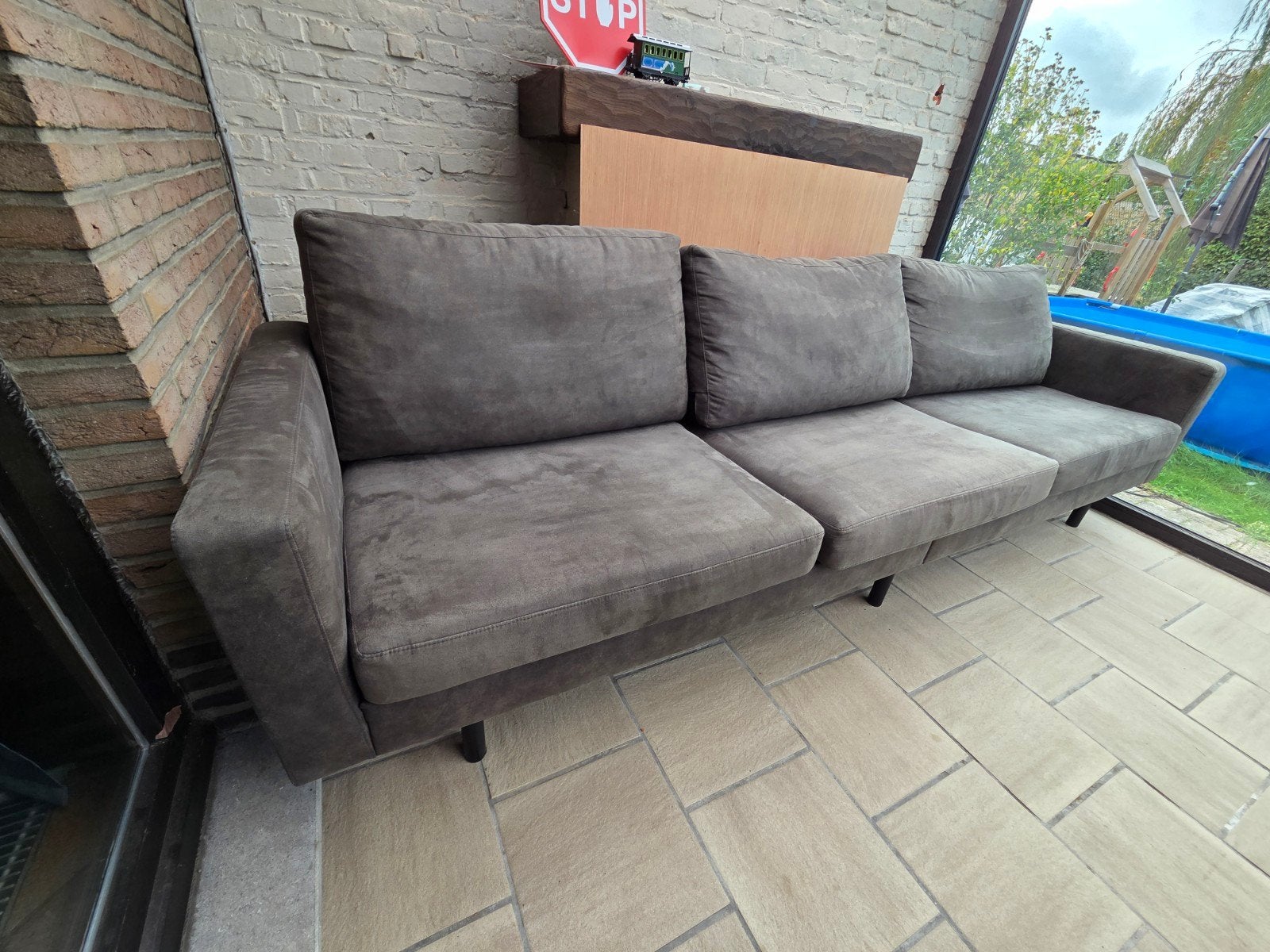 gratis sofa, Enlèvement