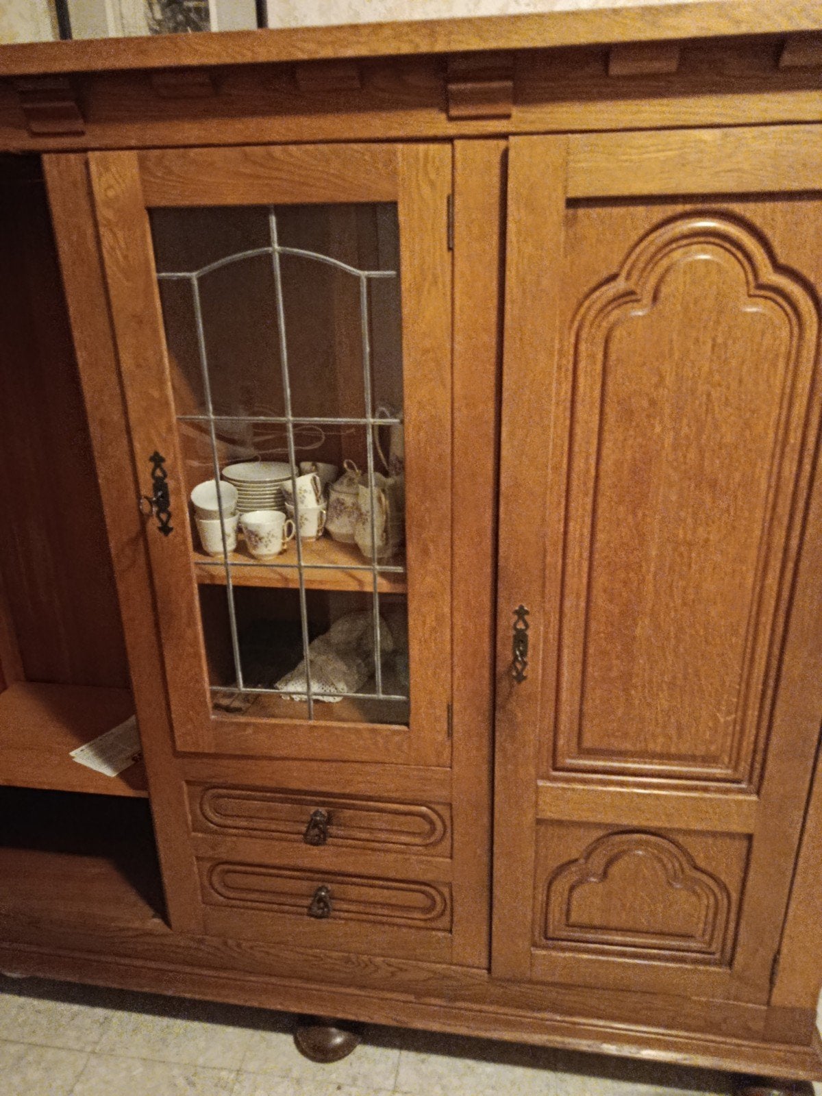 Kast te koop, Ophalen