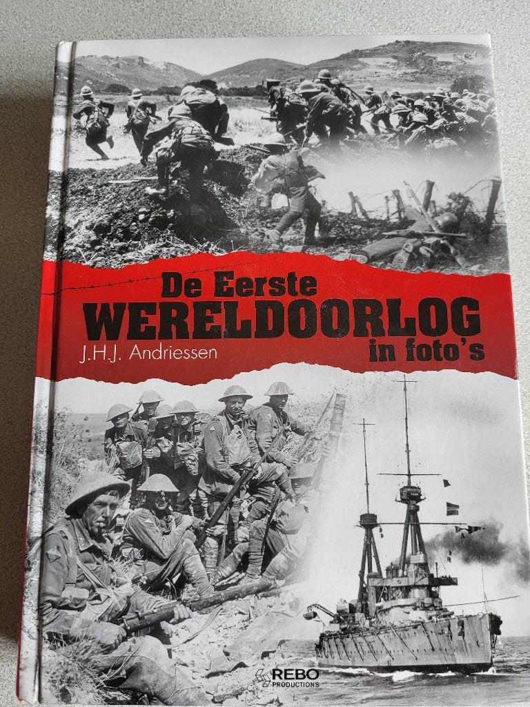 De 1ste WO met ruim 800 unieke foto's, Ophalen of Verzenden, Zo goed als nieuw