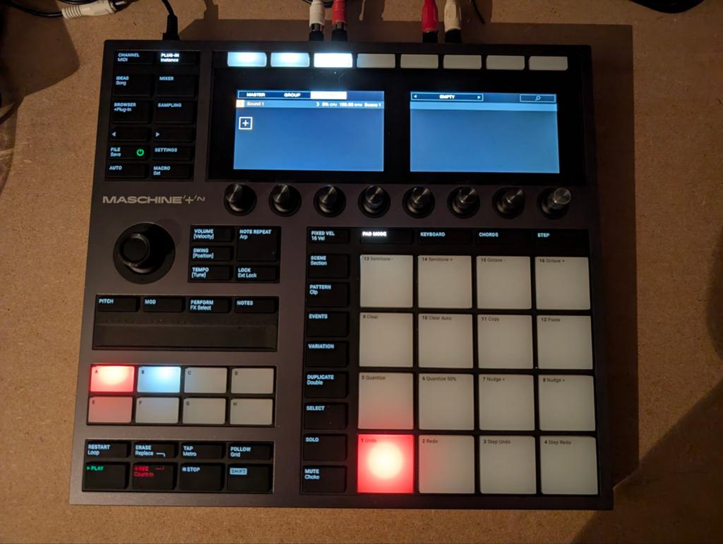 Maschine+ Native Instruments NIEUW!!, Muziek en Instrumenten, Samplers, Ophalen of Verzenden