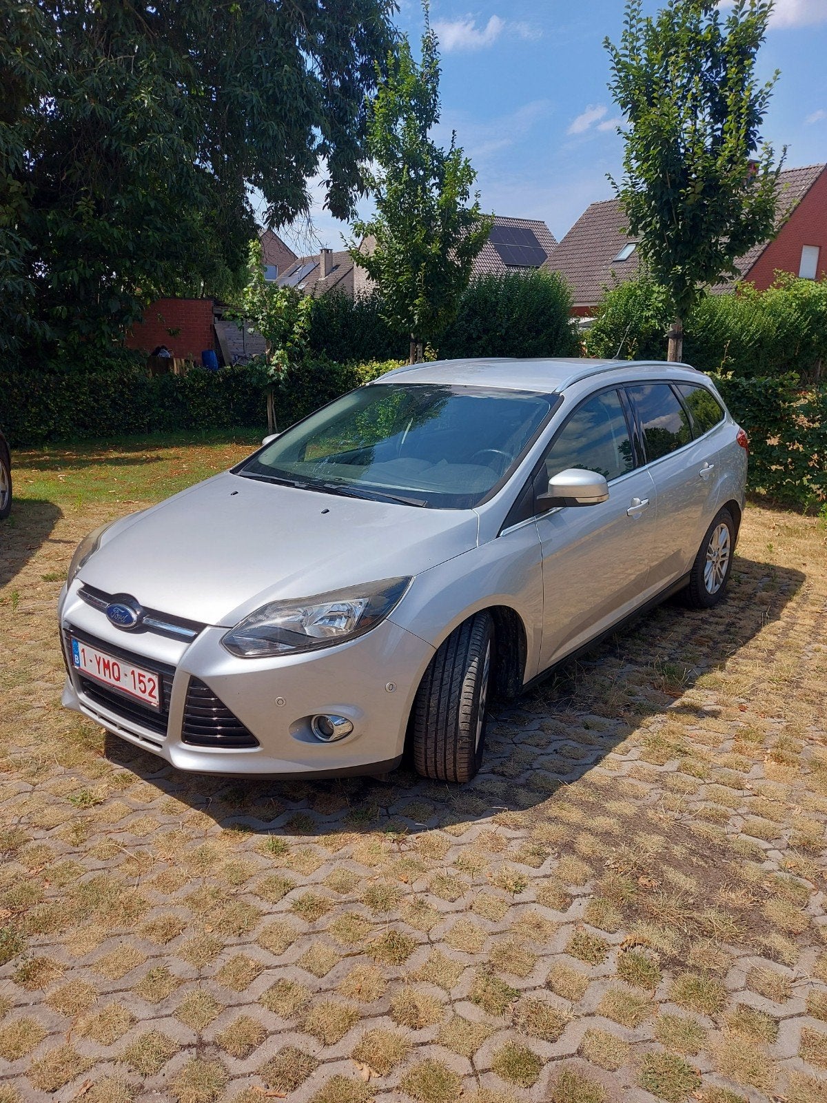Ford Focus 1.0 Ecoboost 2014 - 174.000 km (Motor 66.000km), Auto's, Euro 5, Stof, Zwart, 5 deurs