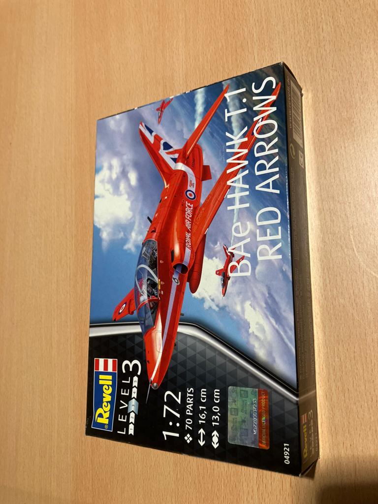 Revell red arrows, Hobby en Vrije tijd, Verzenden, Zo goed als nieuw, Revell