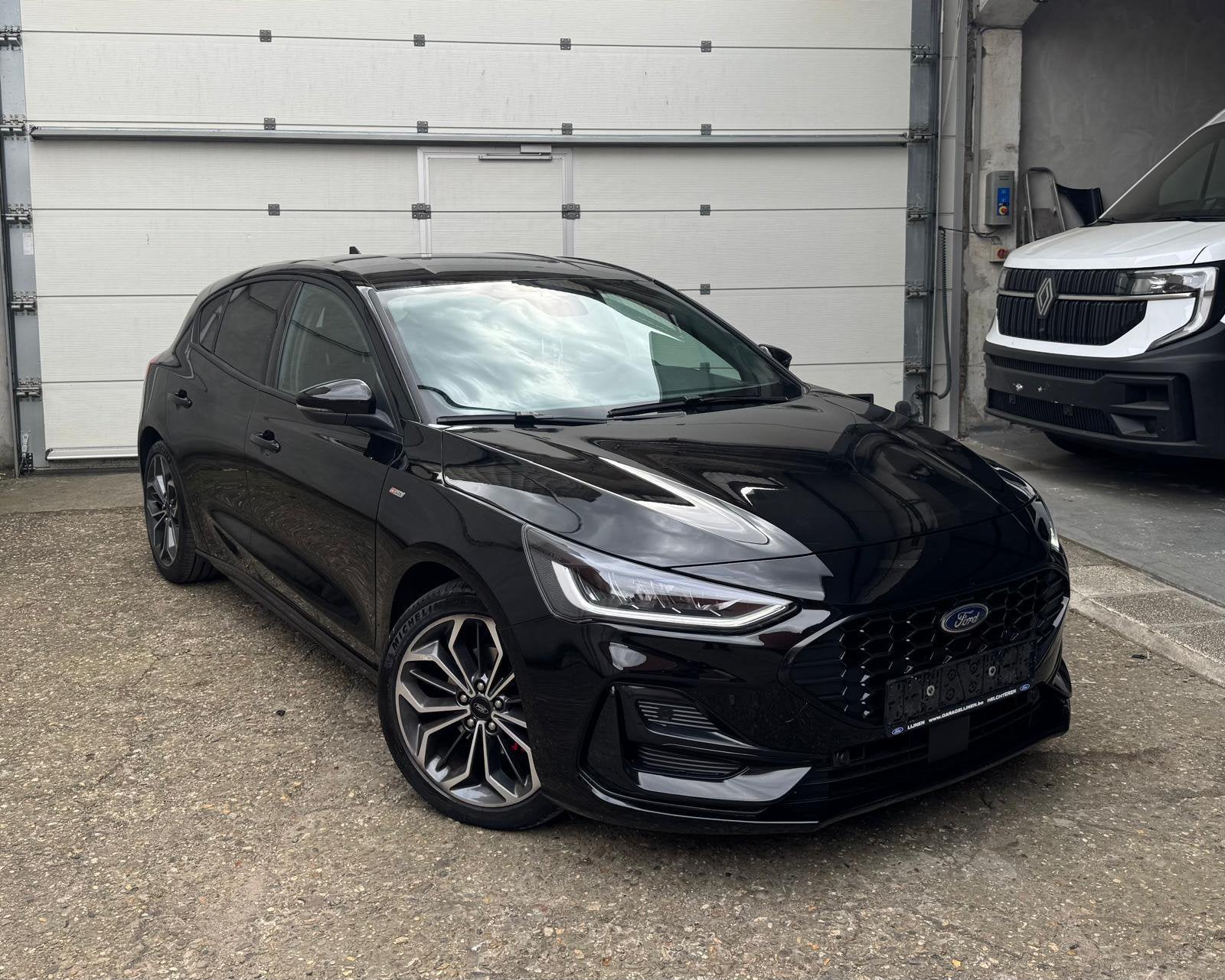 FORD FOCUS ST LINE !! 2025 !! BOITE AUTOMATIQUE !! 12.000km, Auto's, 4 cilinders, Zwart, Bedrijf, 5 deurs