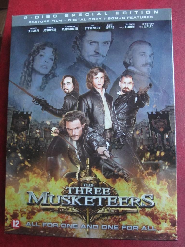 Les Trois Mousquetaires (2011) 2 disque, À partir de 12 ans, Enlèvement ou Envoi, Comme neuf, Coffret