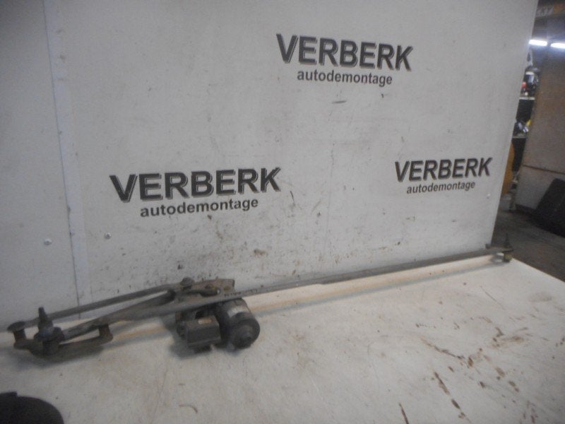 MOTEUR + TRINGLERIE ESSUIE GLACE AVANT A (W168), Mercedes-Benz, Utilisé, Dialog.mb@mercedes-benz.com, Mercedes-Benz AG