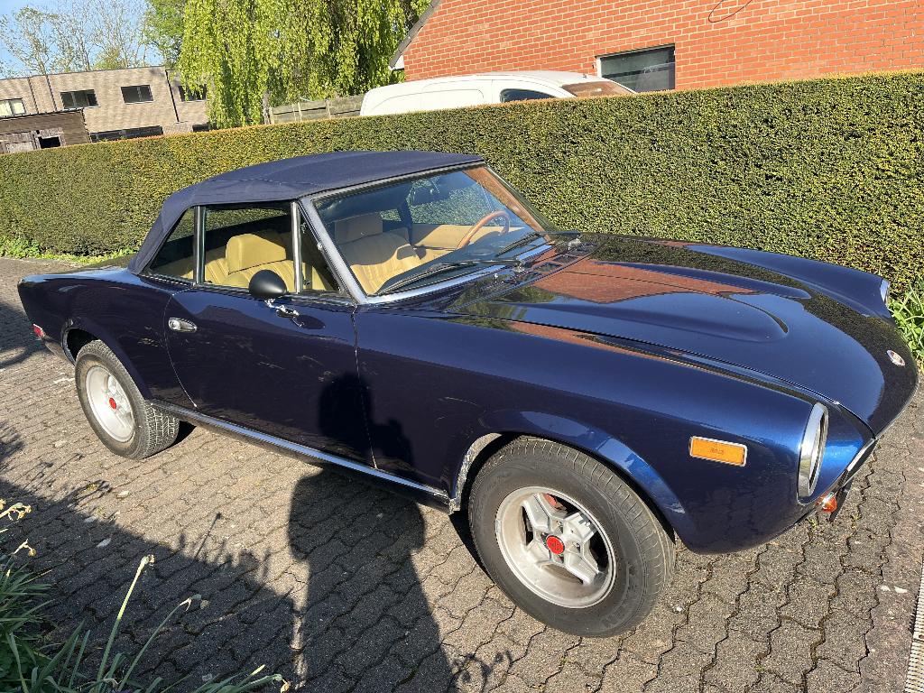 fiat 124 spider 1979, Autos, Beige, Cabriolet, Boîte manuelle, 2 portes