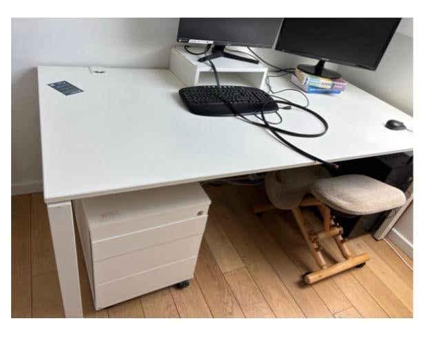 Bureaux avec drawers, Ophalen, Zo goed als nieuw