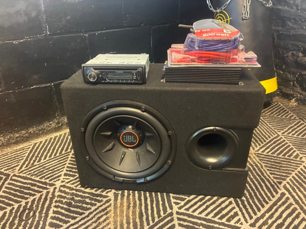 KiT subwoofer et ampli jbl, Ophalen, Zo goed als nieuw