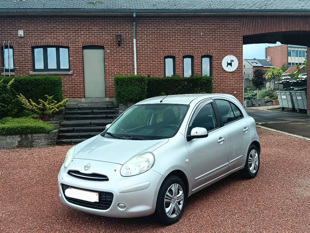 Nissan Micra 1.2i essence 2012 Clim Prét à immatriculé, Auto's, Nissan, Voorwielaandrijving, Euro 5, Stof, Zwart