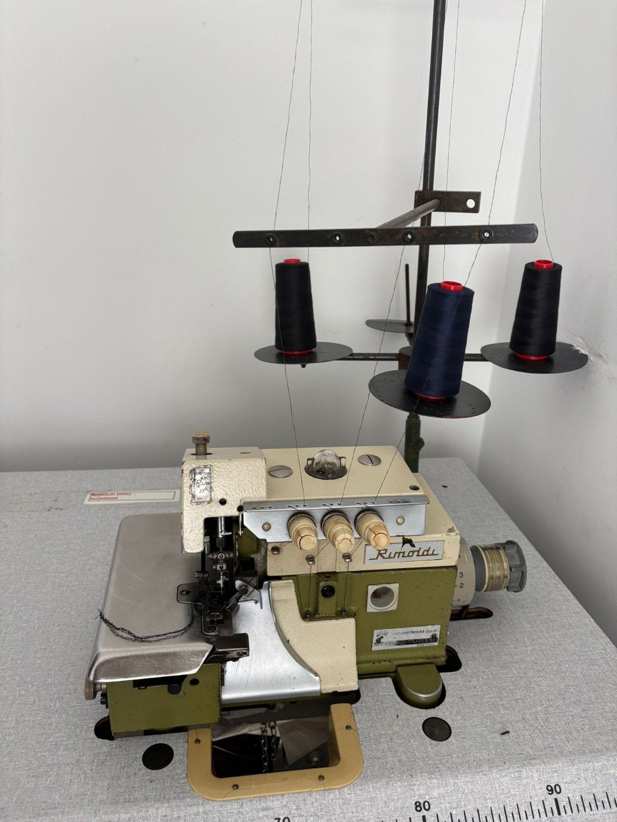 Surjeteuse Industrielle Professionnelle RIMOLDI, Overige merken, Gebruikt, Ophalen of Verzenden, Lockmachine