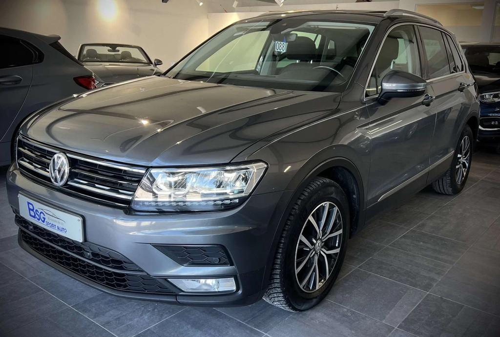 Volkswagen Tiguan 2.0 TDi SCR *TOIT PANO*LED*GPS*RADAR*EURO, Auto's, Stof, Gebruikt, 4 cilinders, Bedrijf