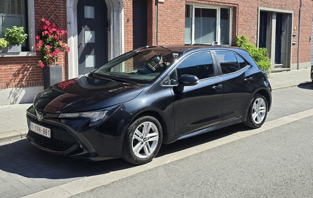 Toyota Corolla 1.2 Turbo Dynamic, 2020, Euro 6, 4 cilinders, Corolla, Zwart