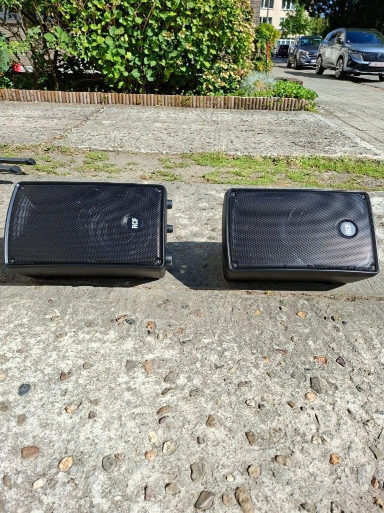 RCF HD 10-A MK5 – 1 Werkend + 1 Defect, Audio, Tv en Foto, Gebruikt, Speakerset, Basreflex, Ophalen