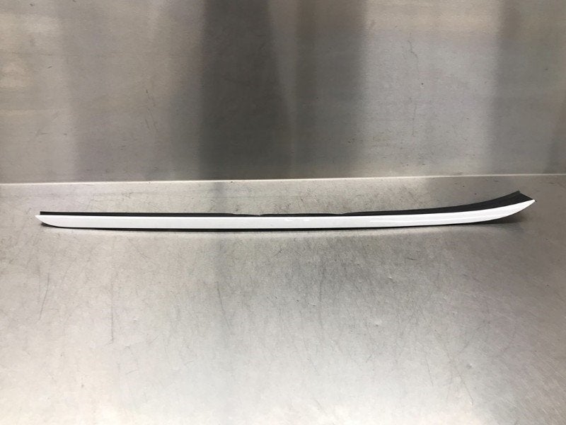 GARNITURES WINDSHIELD Hyundai i40 CW (VFC) (01-2011/05-2019), Utilisé, Avant, Hyundai
