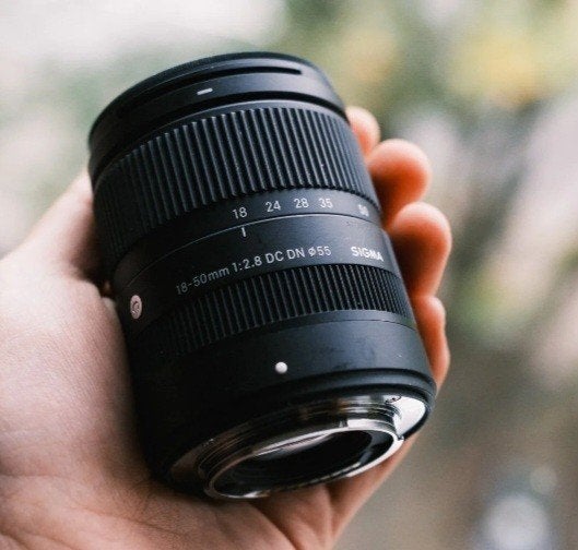 Objectif zoom Sigma 18-50 f/2.8, TV, Hi-fi & Vidéo, Enlèvement
