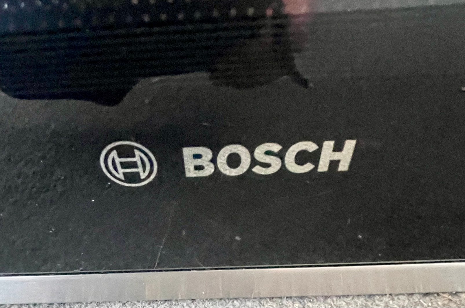 Four à micro-ondes encastrable Bosch, Enlèvement, Utilisé, À Poser, Micro-ondes