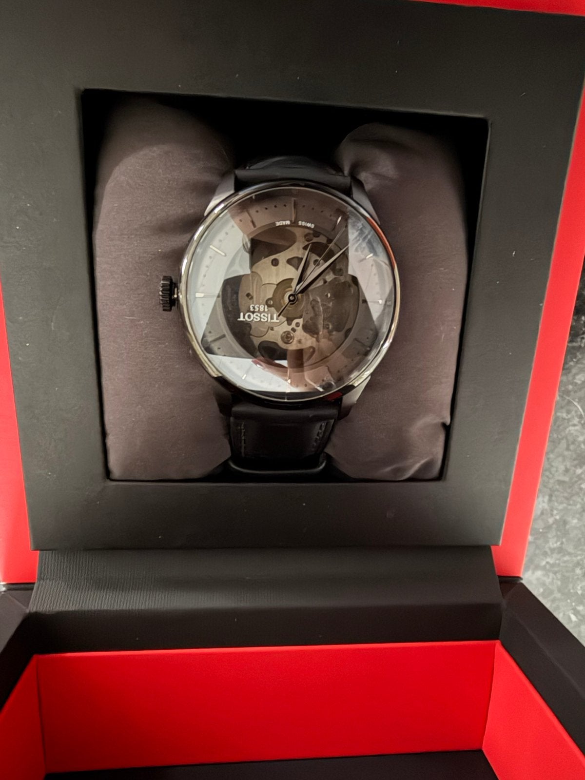 Montre Tissot « chemin des tourelles » squelette, Handtassen en Accessoires, Ophalen, Zo goed als nieuw