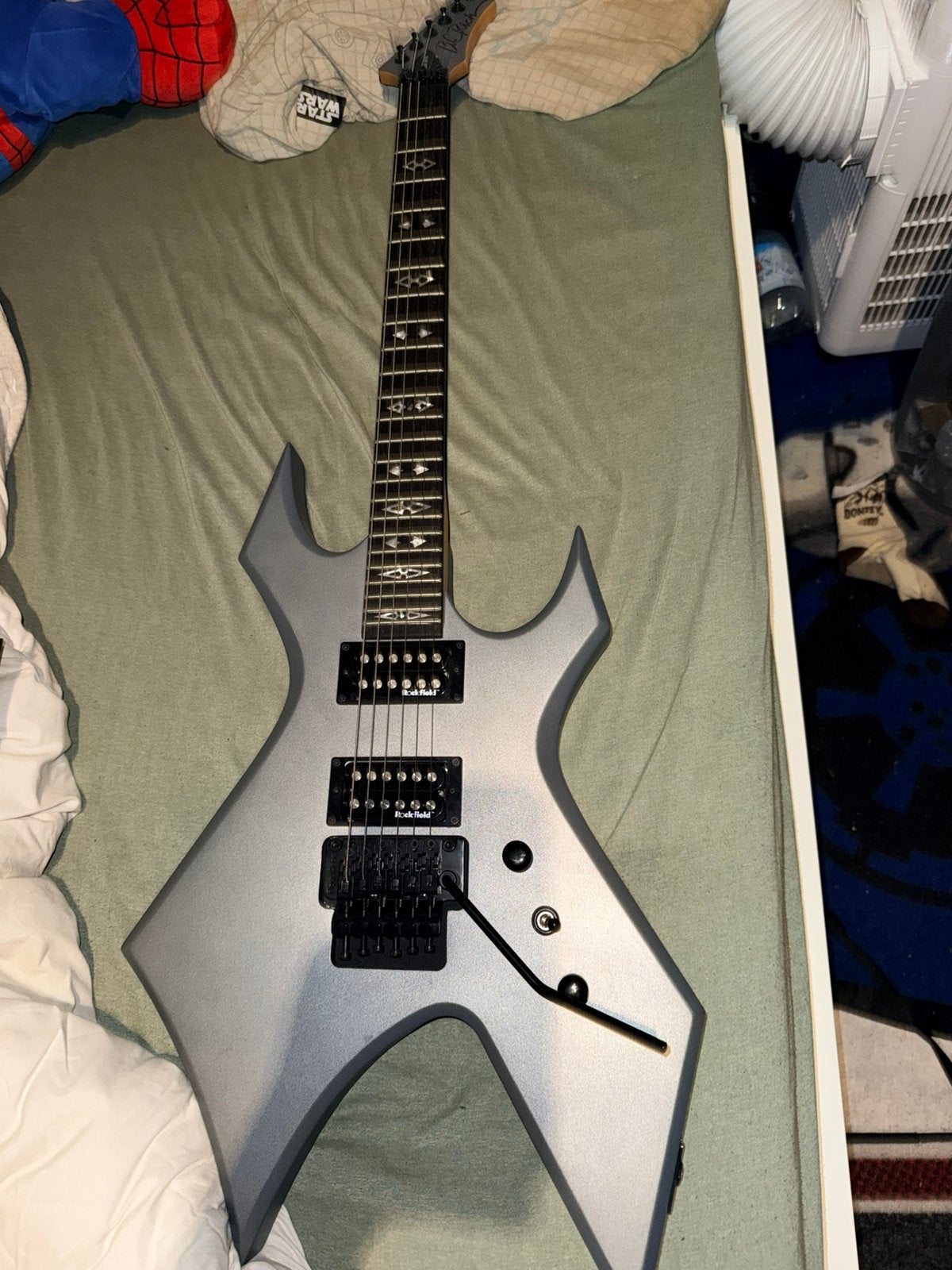 BC RICH DARK ARTS SERIES, Musique & Instruments, Enlèvement, Comme neuf
