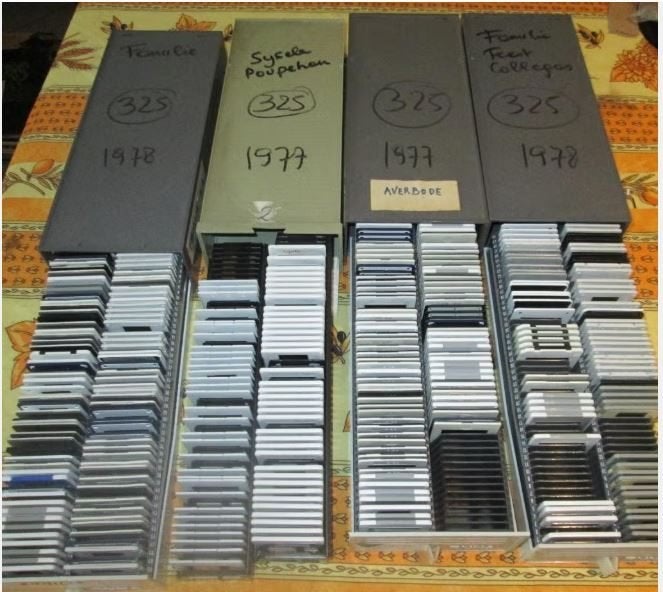 325 Oude Dia's - Uitstappen en Familie - 1976/1977, 1960 tot 1980, Foto, Ophalen of Verzenden, Zo goed als nieuw