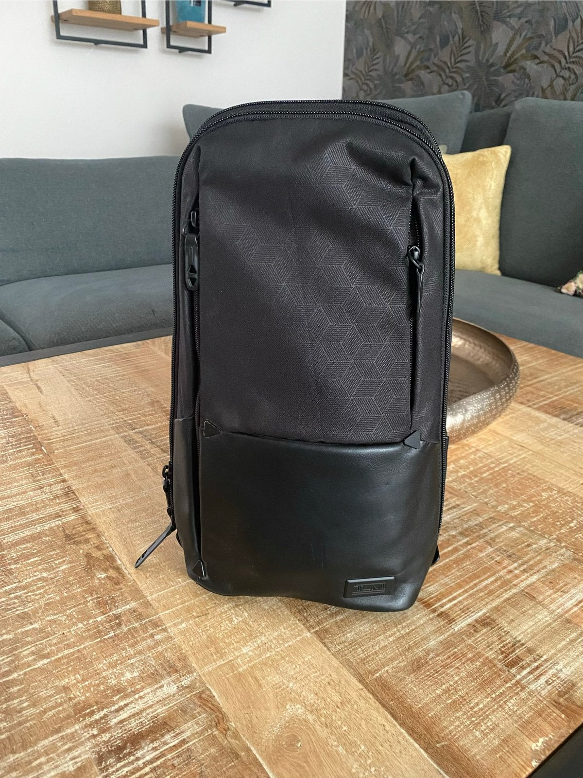 Sac Tumi, Enlèvement ou Envoi, Comme neuf