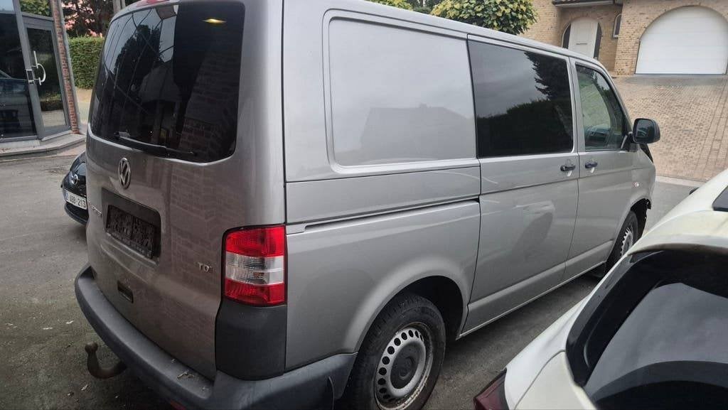 VW Transporter/beschadigd/Automaat/2.0L140CV, Auto's, Automaat, Bedrijf, Transporter, Te koop
