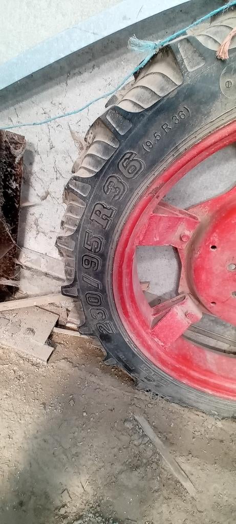 Smalle sproeiwielen voor fendt 2 paar, Ophalen