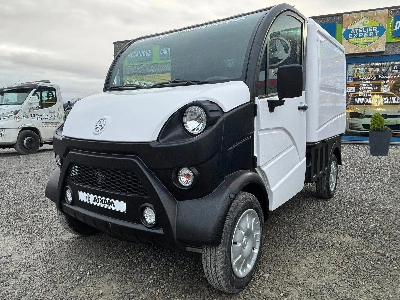 Aixam D-Truck (automatique), Autos, Aixam, Neuf, Achat, Entreprise, Carnet d'entretien