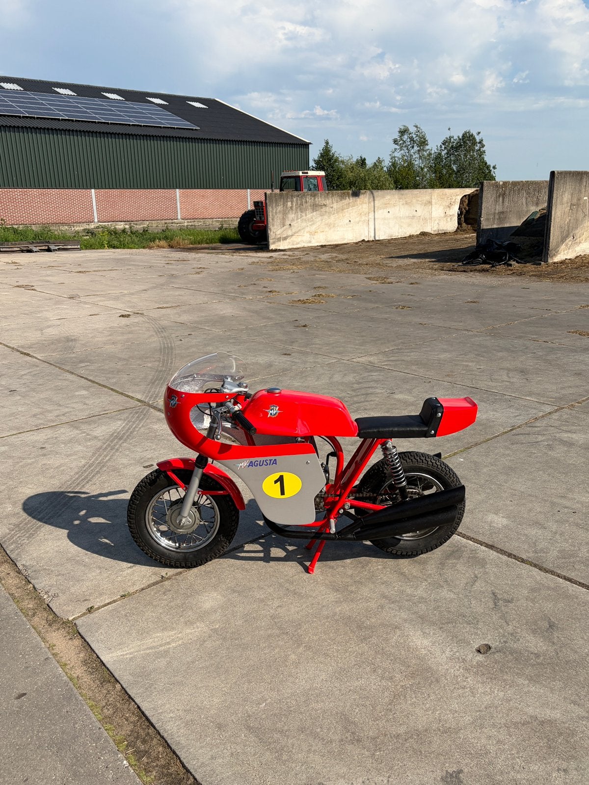 Mini vélo de course MV Agusta 10 pouces, Enlèvement, Comme neuf, Motos