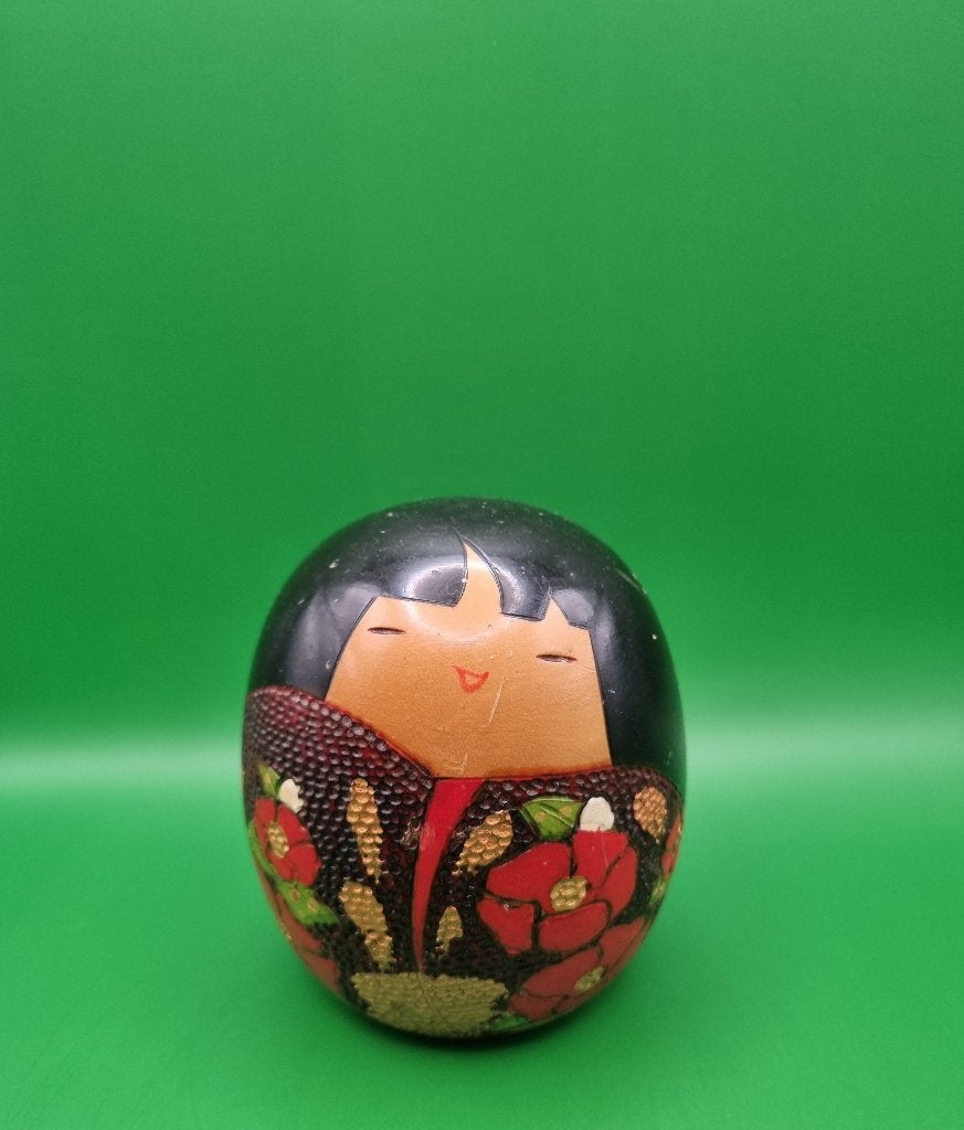 Kokeshi vintage « Tsubaki no Sato » de Sekiguchi Toa, Enlèvement ou Envoi, Japon, Bois, Décoré