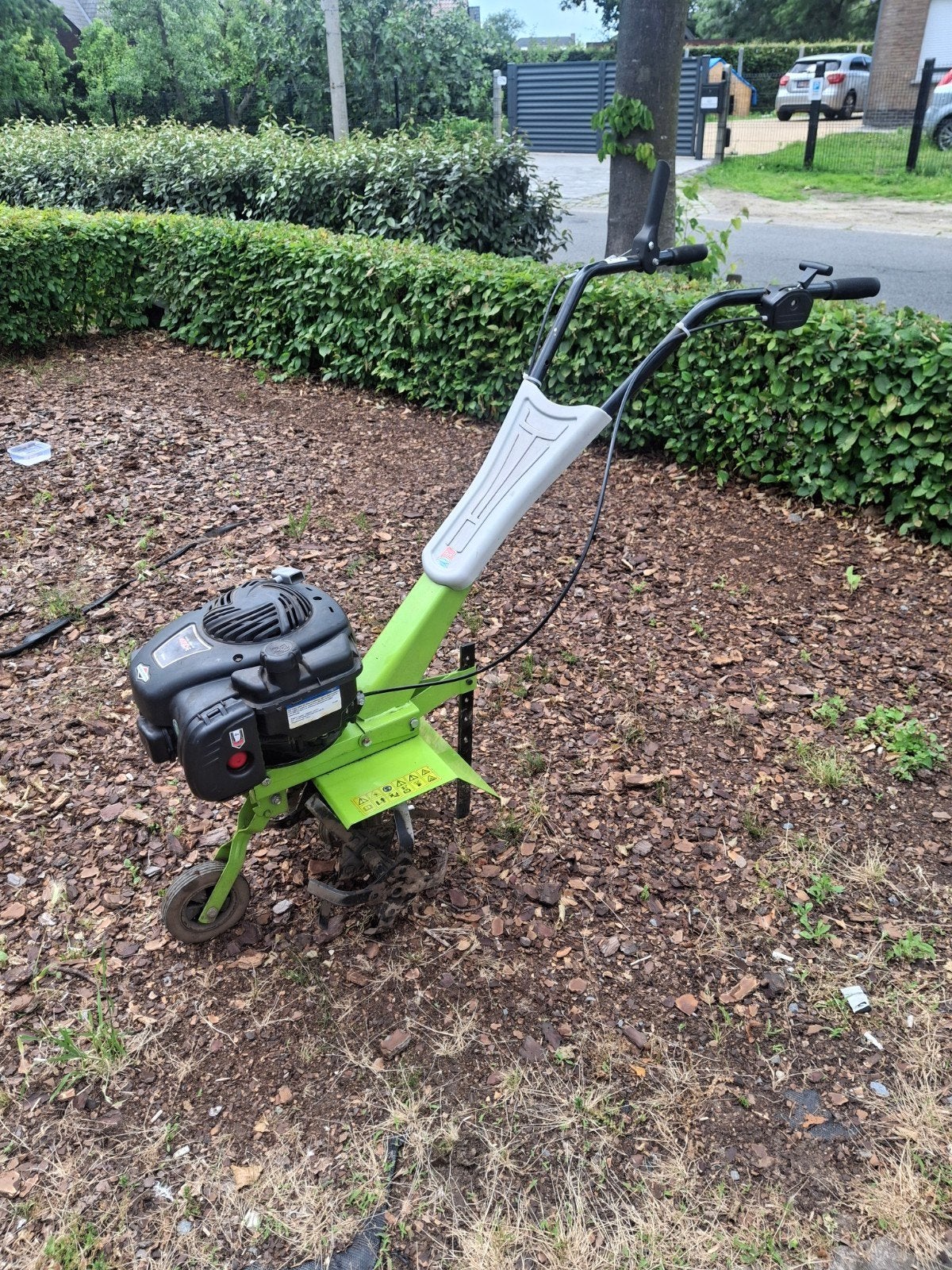 Central park tuinfrees ploegmachine, Doe-het-zelf en Bouw, Benzine, Zo goed als nieuw, Tuinfrees, Ophalen