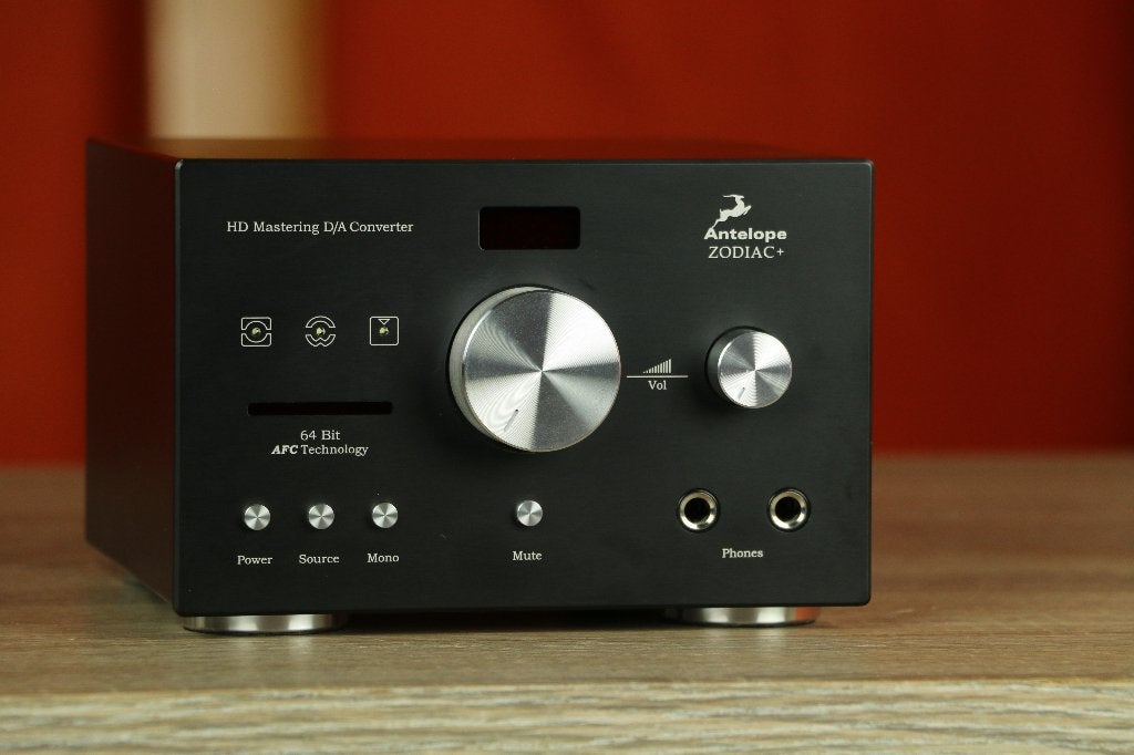 Antelope Zodiac+ TRADE.INRUIL €0,00/post* XLR* USB* TIPJE!, TV, Hi-fi & Vidéo, Enlèvement ou Envoi, Comme neuf, Sony