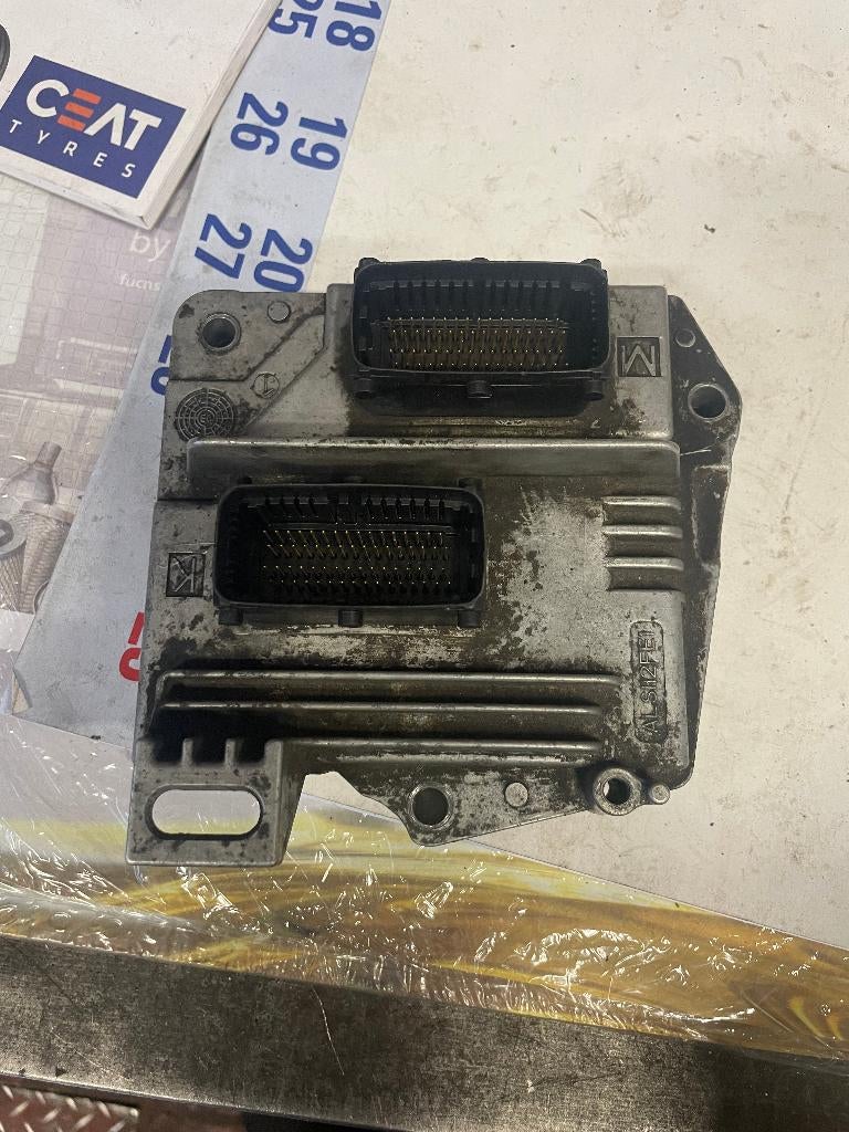 MOTOR STUURDOZ VAN OPEL ZAFIRA 1598CC. BJ 2008 TOT 2015., Enlèvement, Opel