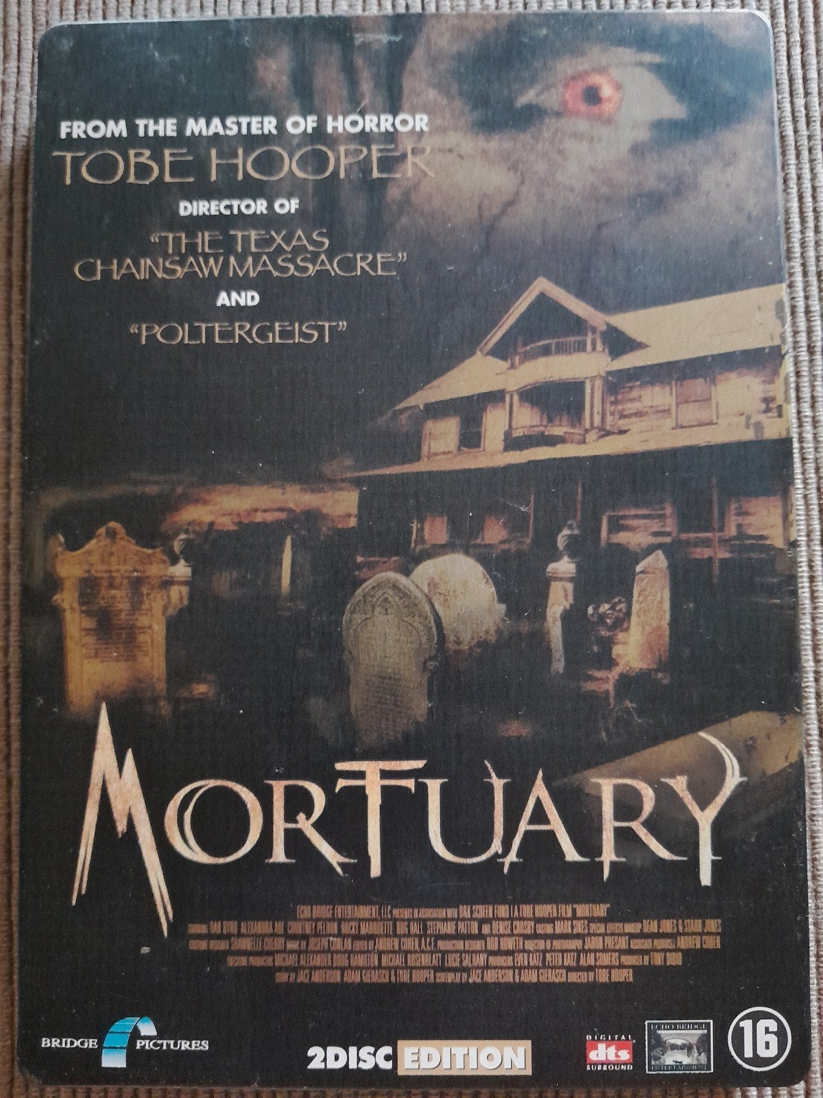 mortuary (2 dvd steelbook), CD & DVD, Enlèvement ou Envoi, Anglais, Matériel bonus, À partir de 16 ans