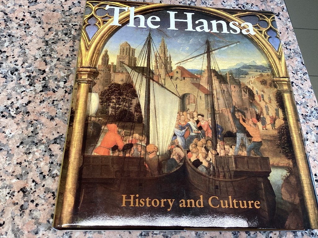 THe HANSA. History and Culture., Ophalen of Verzenden, 14e eeuw of eerder, Zo goed als nieuw