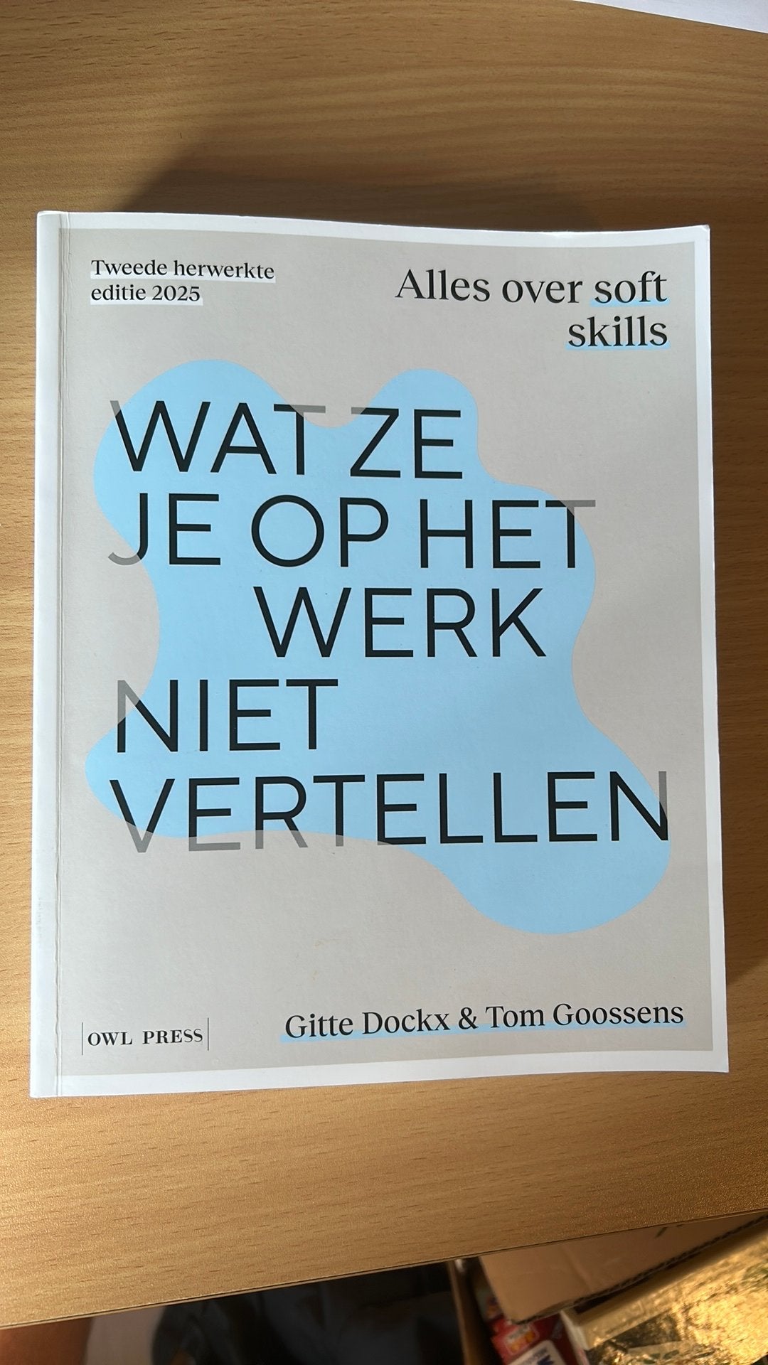 Tom Goossens - Wat ze je op het werk niet vertellen, Enlèvement, Tom Goossens; Gitte Dockx