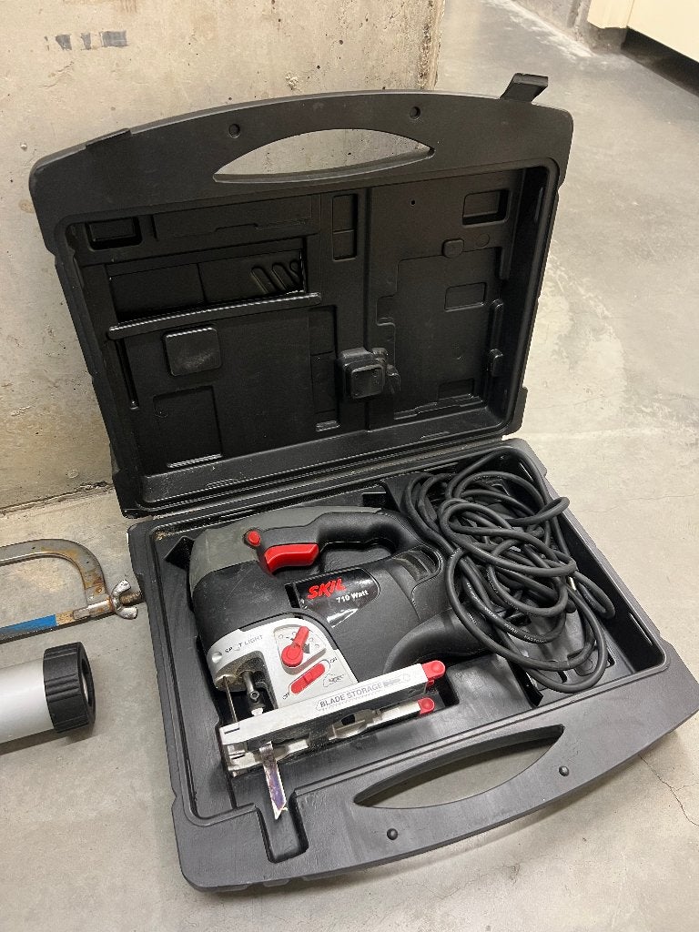 Skil decoupeerzaag (710W), Bricolage & Construction, 600 à 1200 watts, Skill, Enlèvement, Utilisé