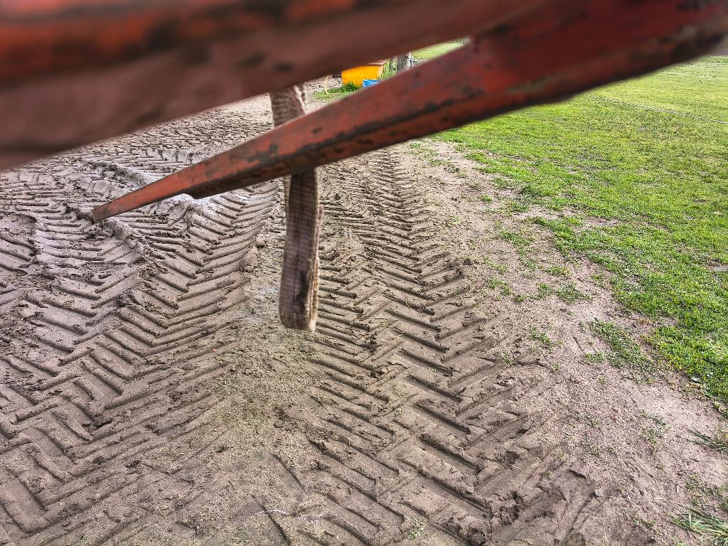 Grondbak en palletvork, Enlèvement, Utilisé